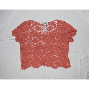 CLEARANCE❗F21 - Crocheted Crop Top - Small